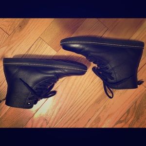 Dr. Martens - women’s size 8 US (Leyton style)